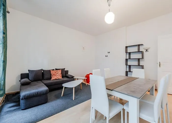 Tranquil Retreat Prenziberlin Near Alexanderplatz 公寓 *