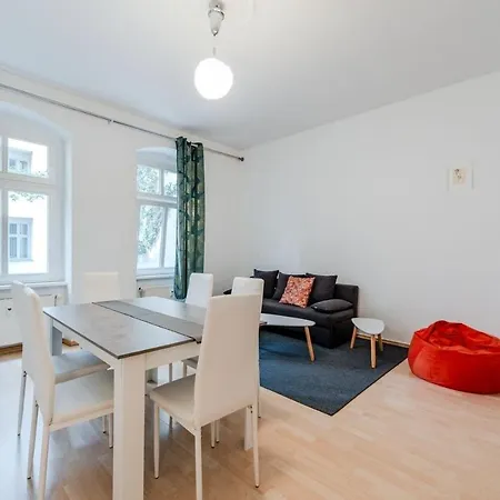 Tranquil Retreat Prenziberlin Near Alexanderplatz Berlin