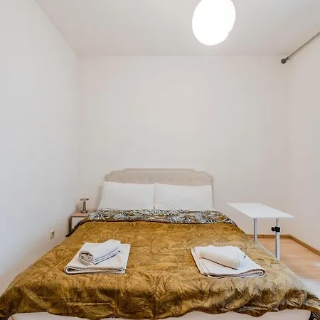 Tranquil Retreat Prenziberlin Near Alexanderplatz Berlin