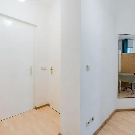 Tranquil Retreat Prenziberlin Near Alexanderplatz *