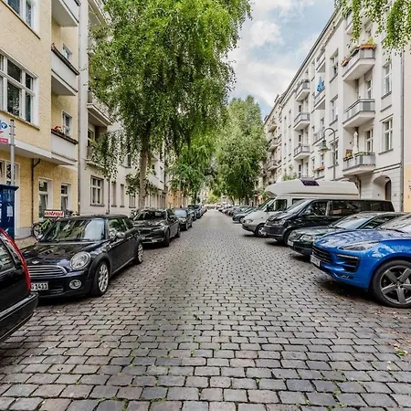 Apartman Tranquil Retreat Prenziberlin Near Alexanderplatz Berlin