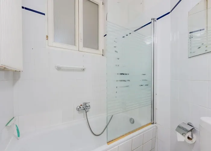 Apartamento Tranquil Retreat Prenziberlin Near Alexanderplatz *