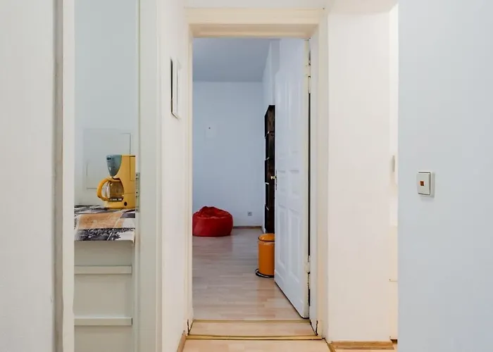 Tranquil Retreat Prenziberlin Near Alexanderplatz Appartement
