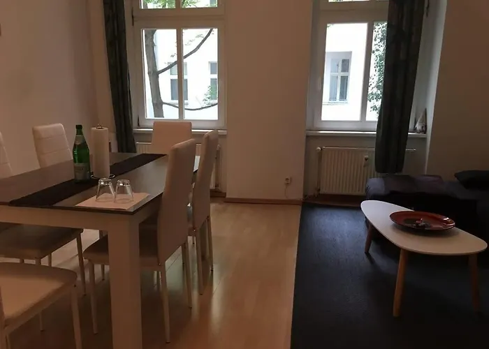 Appartement Tranquil Retreat Prenziberlin Near Alexanderplatz
