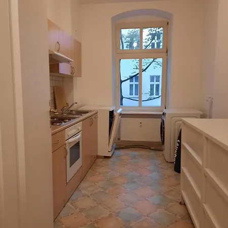 Tranquil Retreat Prenziberlin Near Alexanderplatz Appartement Berlin