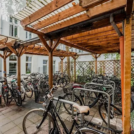 Tranquil Retreat Prenziberlin Near Alexanderplatz Appartement *